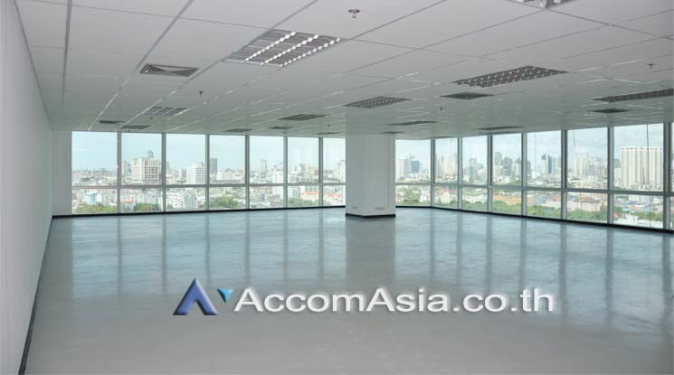 8  Office Space For Rent in Pattanakarn ,Bangkok ARL Ramkhamhaeng at UM Tower AA11780